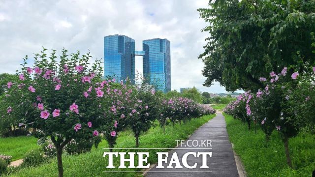 오산천 무궁화 동산 전경./경기도