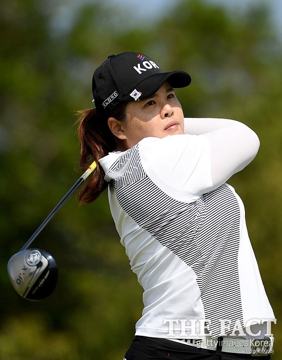 박인비 선두! 박인비가 20일 열린 2016 리우올림픽 여자 골프 2라운드에서 5타를 줄이고 중간합계 10언더파 132타로 단독 선두에 올랐다. / 리우데자네이루(브라질) = 게티이미지