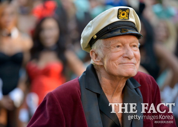 휴 헤프너 사망, 향년 91세. 미국 성인잡지 플레이보이 창업자 휴 헤프너가 28일 노환으로 자연사했다. /게티이미지