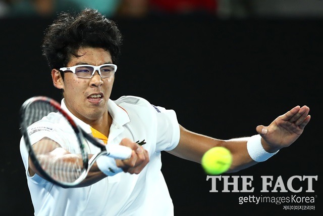 정현이 알렉산더 즈베레프와 준결승전에서 1세트 초반 3-0까지 앞섰으나 역전 당하며 패배의 쓴잔을 들었다. /게티이미지