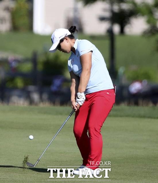 미래에셋 김세영이 LPGA 투어 역대 최저타로 우승을 차지했다. LPGA 통산 7승을 신기록으로 달성한 김세영은 9일 31언더파 257타를 기록했다. /오나이다(미국)=AP.뉴시스