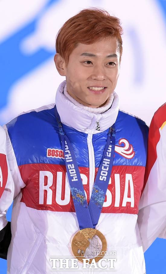 안현수는 러시아 귀화 후 2014 소치 동계올림픽에서 금메달 3개와 동메달 하나를 따냈다. /소치(러시아)=뉴시스
