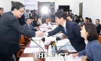  [TF이슈] '박용진 3법' '재촉'하는 민주당 vs '침대' 토론 한국당