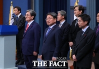  노영민 靑 2기 참모진, 기자단과 상견례…'수시 소통' 강조