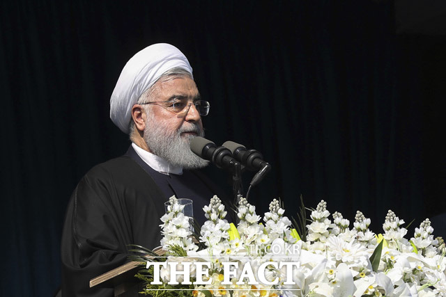 이란 핵위기가 다시 등장하면서 미국의 북핵협상에 어떠한 영향을 미칠지가 주목되고 있다. 사진은 하산 로하니 이란 대통령의 모습. /AP.뉴시스