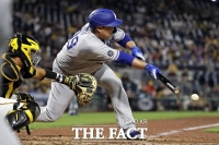  [류현진 7승] 393일 만의 타점, 역전 결승 2루타로 타석 '괴력'