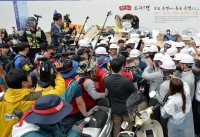  [TF비즈토크]  '총알 오토바이'도 막지 못 한 현대중공업 주총, 왜?