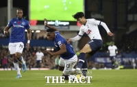  [손흥민 퇴장] 토트넘 에버튼전, 안드레 고메스 태클 '레드 카드'...빛 바랜 3호 도움