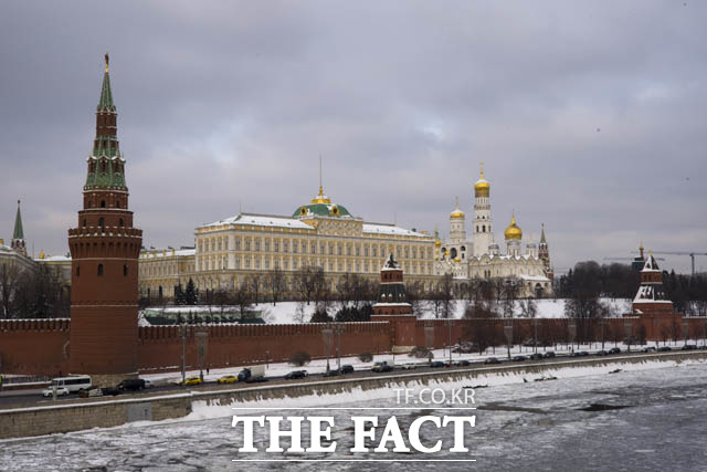지난 7일 열린 러시아 비확산회의에서 북미 당국자간 회동이 있었다고 전해졌다. 2018년 러시아 모스크바의 크렘린궁의 전경. /AP.뉴시스