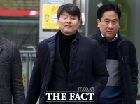  검찰, '유재수 무마 의혹' 청와대 압수수색 돌입(종합)