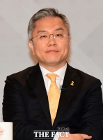  시민단체, '유시민에게 돈 줬다고 해라' 최강욱 당선인 고발