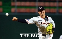  한화 투수 신정락 코로나19 확진…프로선수 첫 사례