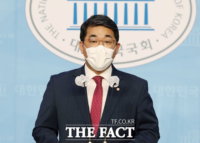 공직선거법 위반 혐의로 재판을 받은 배준영 국민의힘 의원에게 무죄가 확정됐다./뉴시스