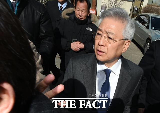 교비를 빼돌려 해직교수 등과 소송을 위한 변호사 비용에 쓴 이인수 전 수원대 총장에게 벌금형이 확정됐다. /뉴시스