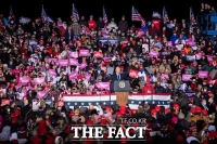  [美 대선] 트럼프 경합 5개주 총력…바이든은 펜실베이니아