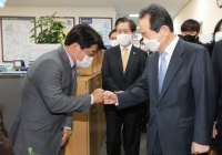  '월성1호기 감사' 산업부 찾은 정세균 '당당히 전진하라'