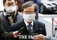  '1심 실형' 윤갑근 운명, 전 라임 부사장 증언에 달렸다