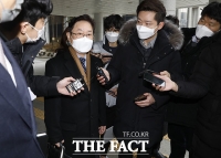  박범계 ''LH 의혹' 검찰 역할 극대화 방안 듣겠다'