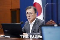  文대통령, '北 원전 공세' 김종인 겨냥 '구시대 정치로 대립 부추겨'