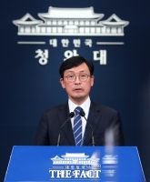  이호승 정책실장 '임대차 3법, 작년 7월로 돌아가도 필요'