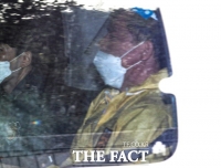  경찰, 유동규 새 휴대전화 수리 후 잠금해제