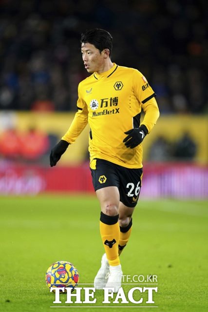 20일 토트넘과 EPL 3라운드에서 시즌 첫 코리안 더비를 펼칠 것으로 전망되는 울버햄튼의 황희찬./울버햄튼=AP.뉴시스