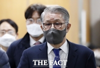  '2235억 횡령·배임' SK 최신원에 징역 12년 구형