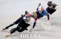  쇼트트랙 개인전 순항…첫 메달 기대했던 혼성 계주는 '충격의 탈락' [TF사진관]