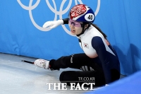  '미끄러진 최민정'…여자 500m 준결승 진출 실패 [TF사진관]