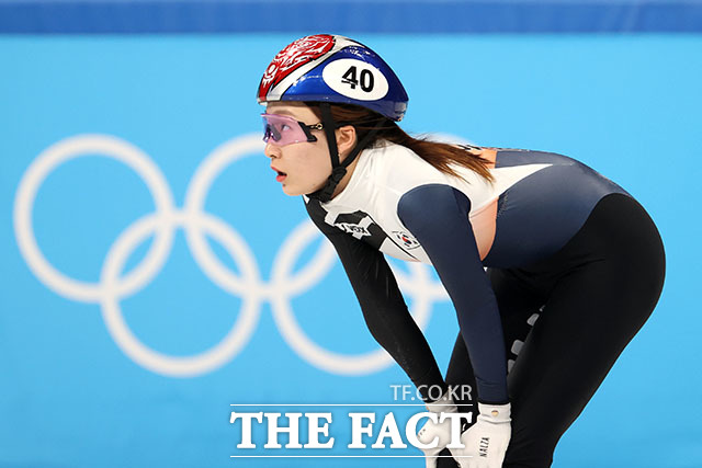 국가대표 최민정이 16일 베이징 동계올림픽 쇼트트랙 여자 1500m 결승에서 금메달을 차지했다./뉴시스