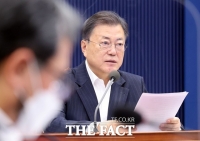  문 대통령 '국회 '추경 통과' 늦었지만 다행…이제는 '정부의 시간''