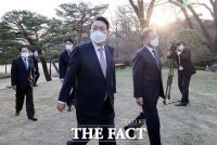  尹측 '文·尹, 추경 협력 공감대…조속히 실무협의 착수 기대'