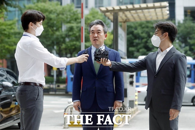 윤희근 경찰청장 후보자가 18일 전국 경찰 화상회의를 주재하고 행정안전부 경찰국 설치 등 경찰제도 개선방안의 주요 내용과 조치 사항에 대한 의견을 나눴다. /뉴시스