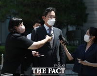  이재용 '경제 위해 열심히 뛰겠다'…신동빈 '위기 극복에 힘 보태겠다'