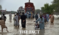 파키스탄, 최악의 물폭탄으로 사망자 900명 넘어 [TF사진관]