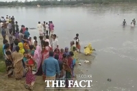  방글라데시 선박 침몰… 힌두교 순례객 최소 25명 사망 [TF사진관]