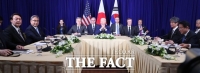  尹·바이든, 50분간 '정상회담'…북핵, 美 인플레감축법 등 협의