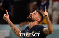  [월드컵 사진관] '멀티골' 지루, 호주 상대로 대활약…프랑스 3점 차 '대승'