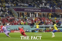  [월드컵 NOW] 한국, 전반 36분 만에 브라질에 4실점…네이마르 PK골