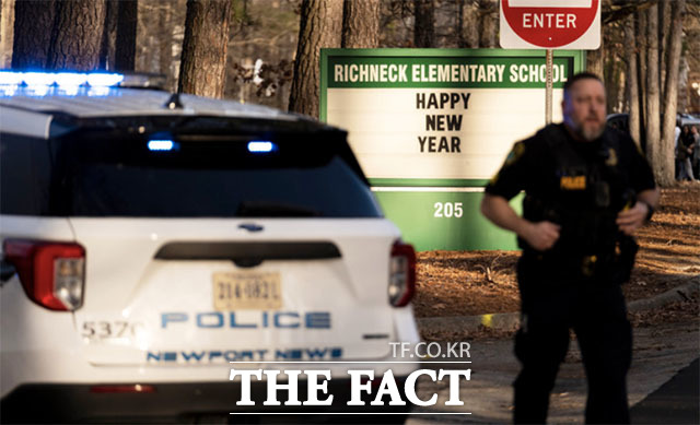 미국에서 초등학교 1학년이 교사를 총으로 쏴 부상을 입히는 사건이 발생했다. /뉴포트뉴스=AP.뉴시스