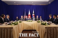  한미일, 첫 '경제안보대화' 개최…양자·바이오·우주 분야 등 협력 논의