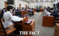  정무위, 김남국 의혹에 솔선수범…'국회의원 가상자산 전수조사' 결의안 채택