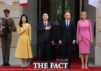  [속보] 尹 대통령, 폴란드 공식 환영식 참석…정상회담 시작 