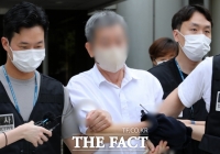  탈북 청소년 성추행 '아시아 쉰들러 목사' 구속기소