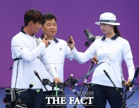  [항저우 AG] 이우석-임시현 양궁 혼성전 첫 금메달 획득…한일전 승리