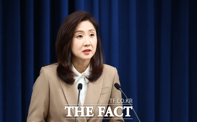 김수경 대변인이 1일 서울 용산 대통령실 청사에서 여야의 이태원참사특별법 수정 합의를 환영한다고 밝혔다. /뉴시스