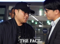 [속보] '구속 기로' 김호중 법원 도착…'진심으로 죄송'