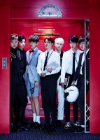  방탄소년단, 첫 미국 투어 1만 관객 사로잡아!
