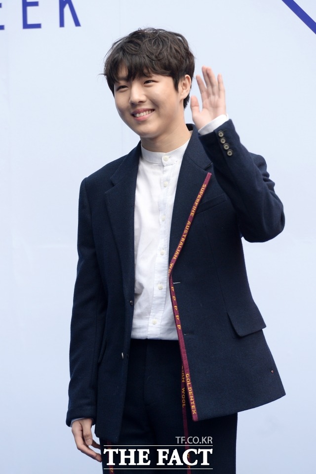 소년에서 남자로 성장한 유승우. 가수 유승우가 클릭스타워즈 가수랭킹 27위에 이름을 올렸다. /더팩트 DB