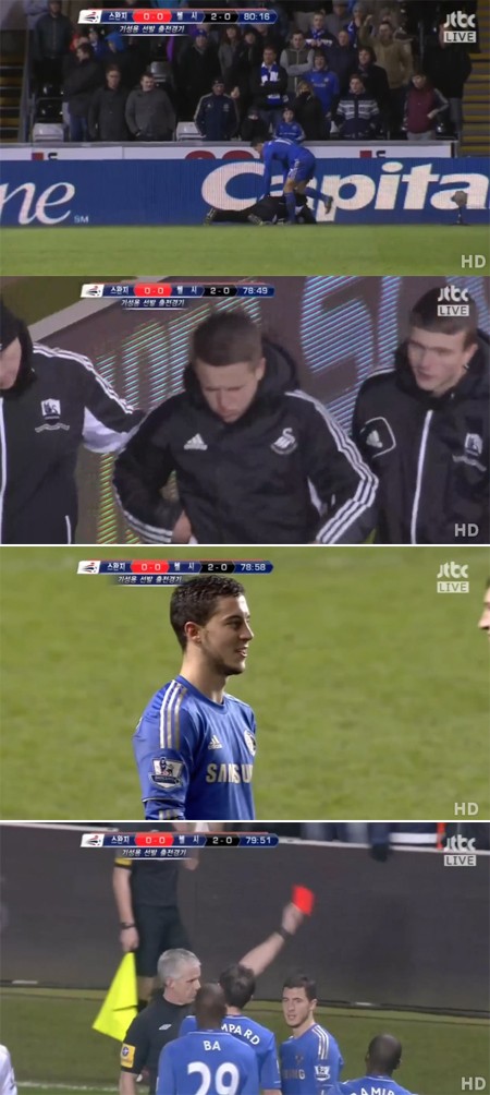 24일 0-0으로 비긴 캐피탈 원 컵 4강 2차전 스완지시티와 원정 경기에서 첼시의 에당 아자르가 볼보이의 복부를 가격해 퇴장 명령을 받고 있다. / JTBC 중계 화면 캡처